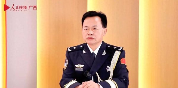 恒正网配资 监狱长黄志坚，主动投案，涉嫌严重违纪违法